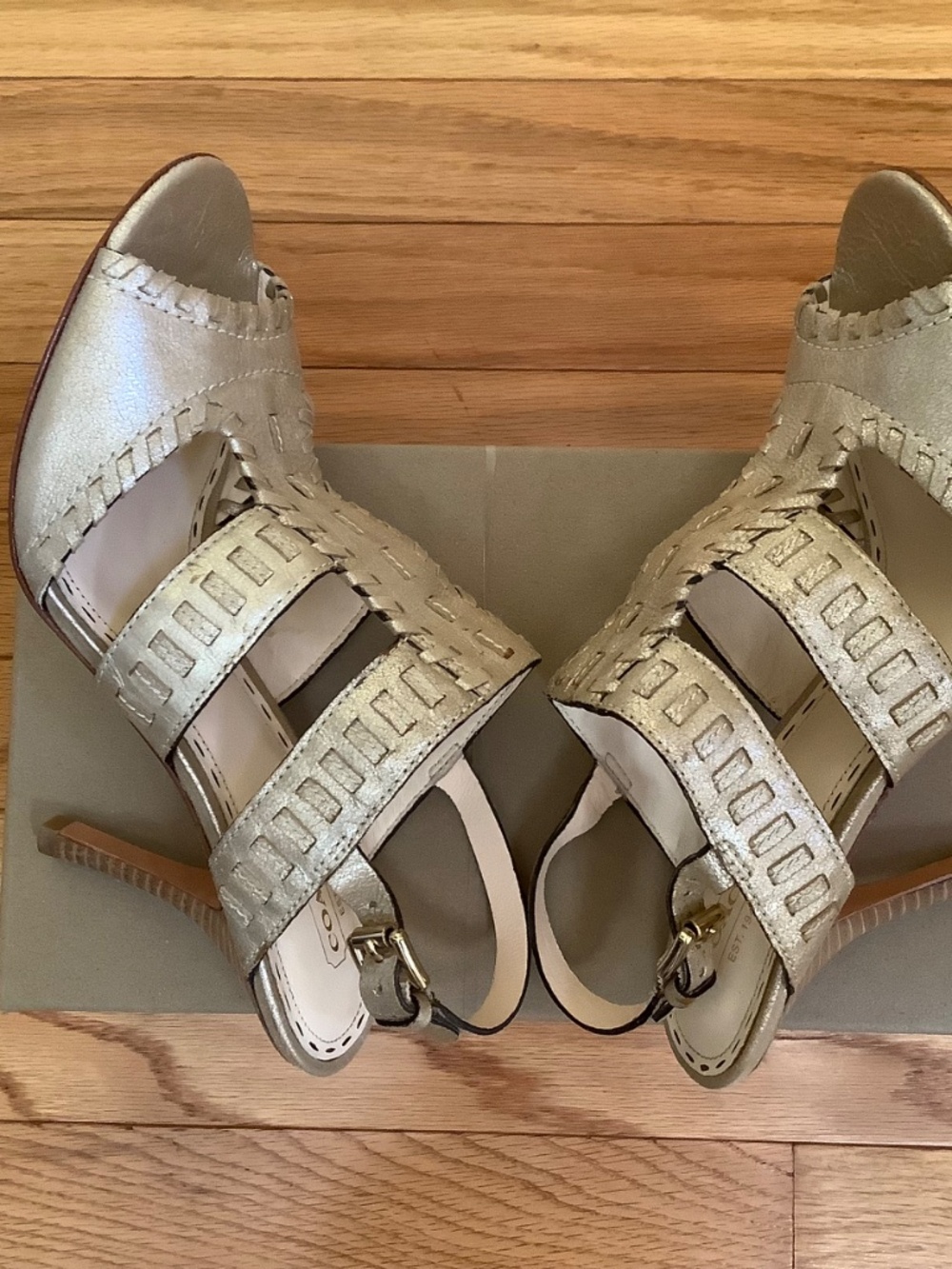 Coach Kareena Brushed Gold Whipstitch Metallic Leather High Heel Sandals SZ 9.5 - Picture 7 of 13